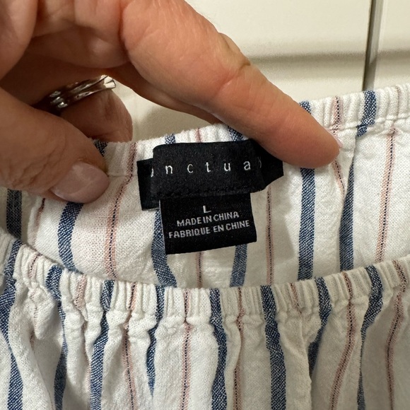 Evereve EUC❤️Sanctuary White/Navy/Tan Stripe. Off/on shoulder Puff Sleeve - Picture 3 of 9